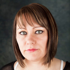 Meet your Posher, Rayna